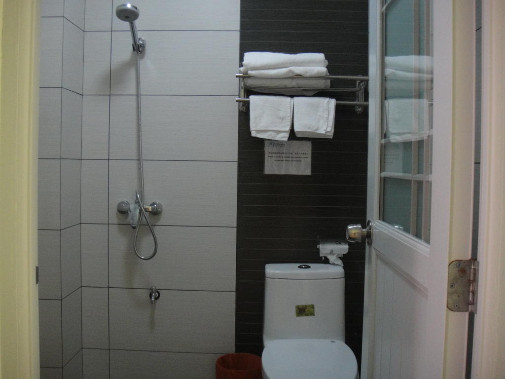 Tiffany Hostel Yangshuo Habitación foto